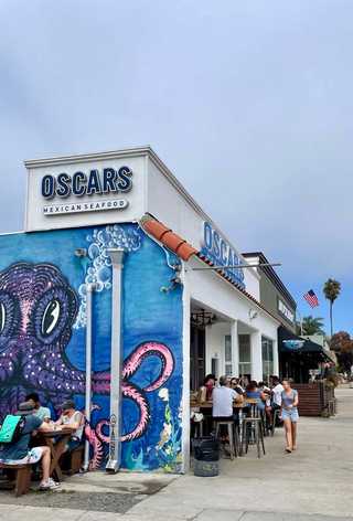 The pretty facade of Oscar's taqueria at Pacific Beach