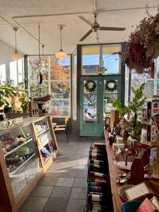 Beautiful indoors at Volunteer Park Cafe